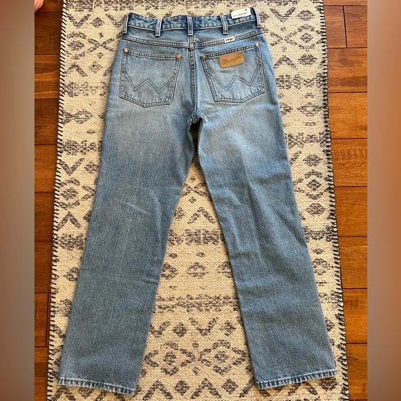 Wrangler Women's Size 26 X 28 Wild West 603 High Rise Straight Denim Jeans - Picture 8 of 12